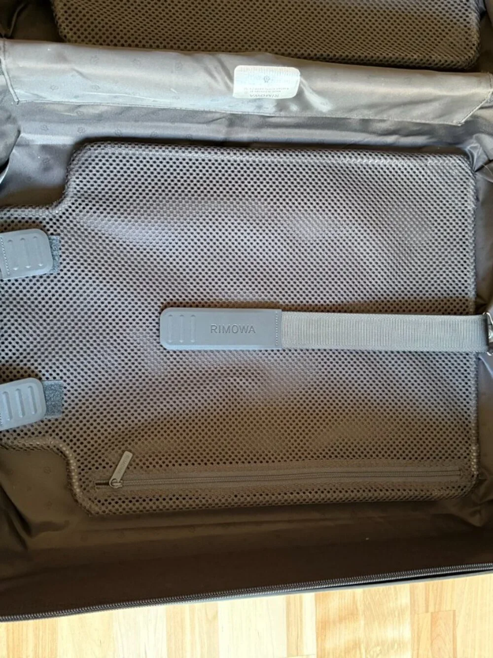 RIMOWA Essential Cabin Carry-On Suitcase Matte Black 36L